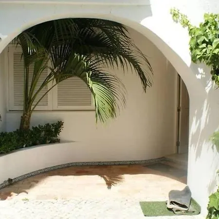 فيلة 932 - Family Friendly 3 Bedroom - Gated Pool - Close To Amenities *